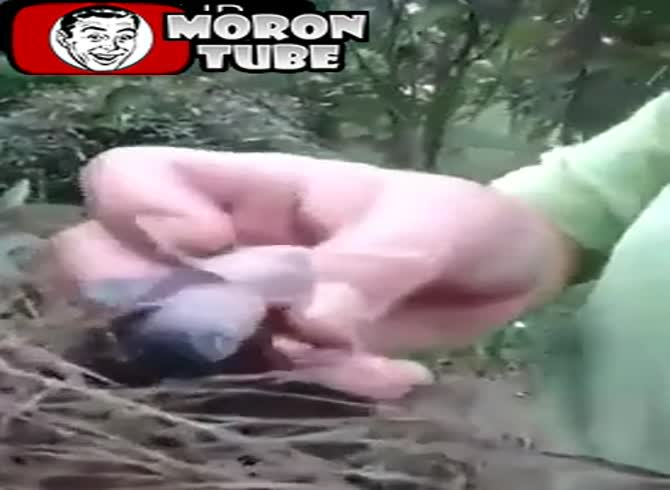 Video :When a lady finds some newborn birds, she does so and completely spits up